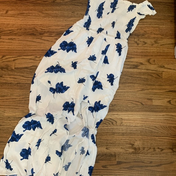 White & Blue Flower Dress - Picture 4 of 5